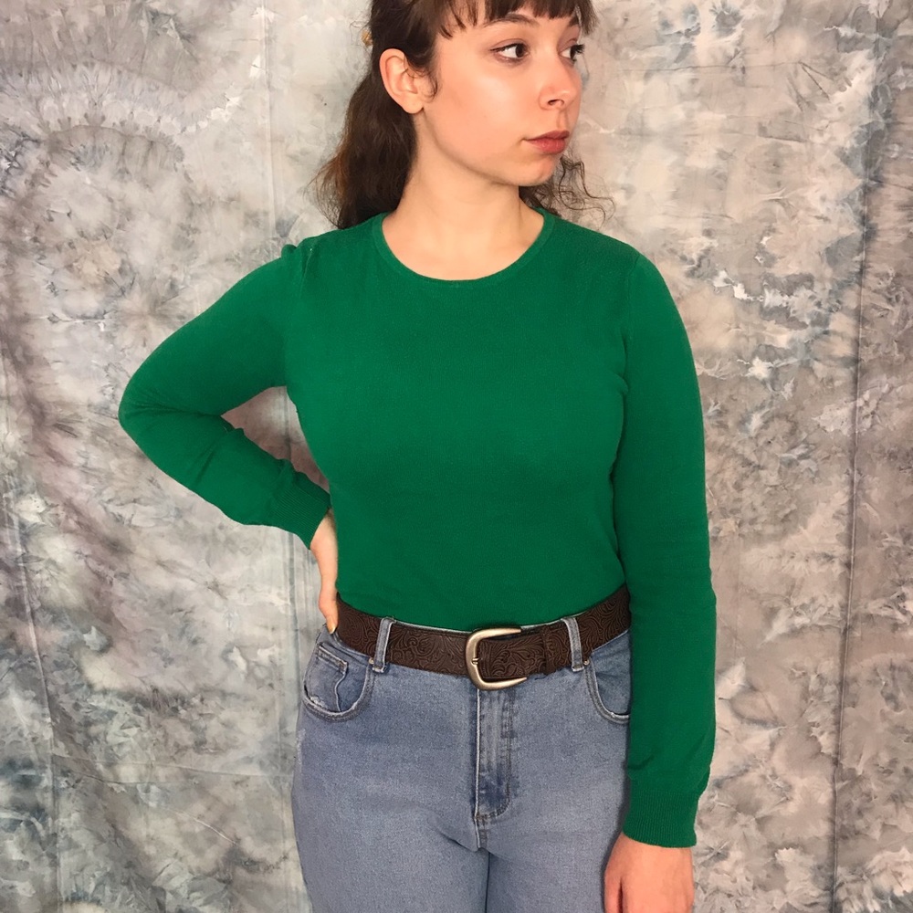 Green sweater !